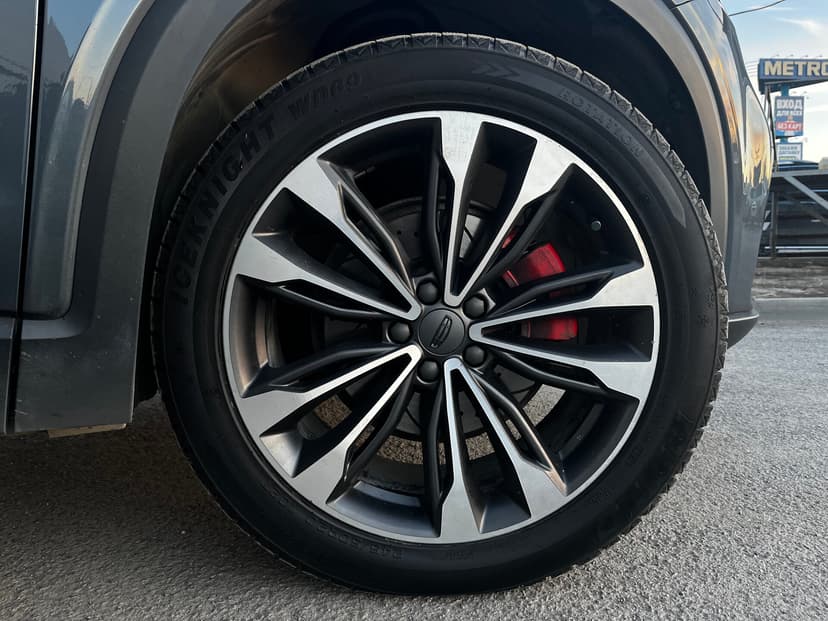 geely-tugella-2022-887-10