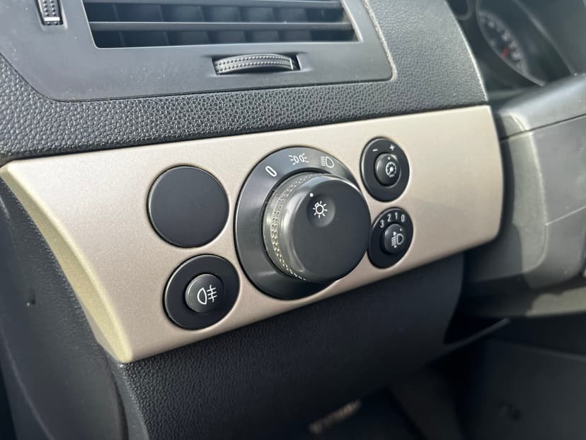 opel-astra-2007-719-10