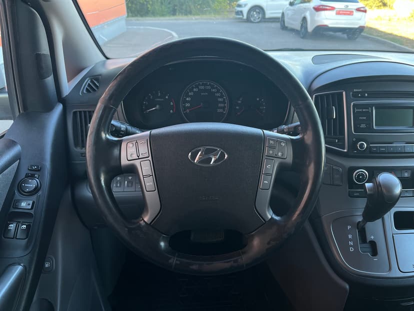 hyundai-h-1-2018-66-13