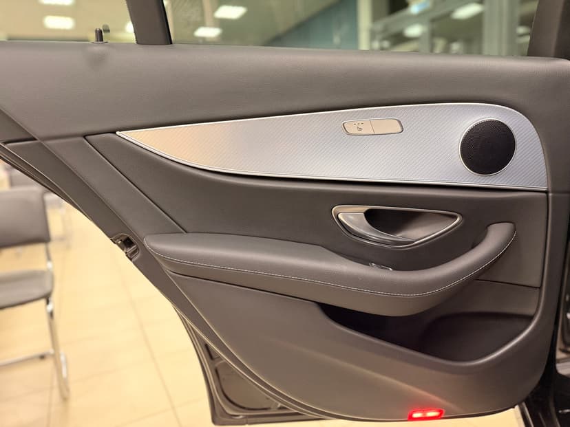 mercedes-benz-e-класс-2019-622-36