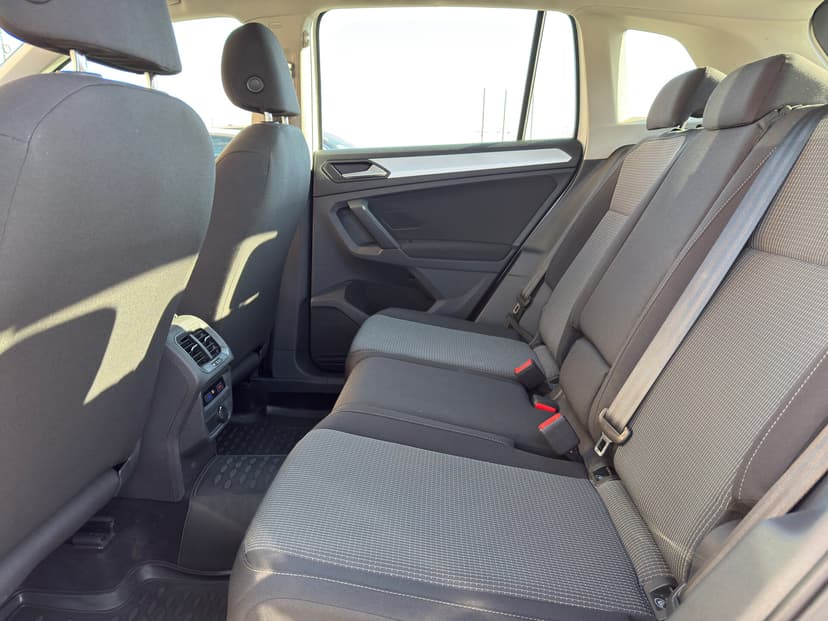 volkswagen-tiguan-2021-623-22