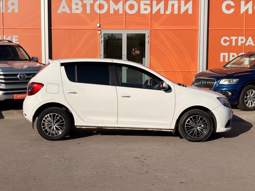 renault-sandero-2016-357-3