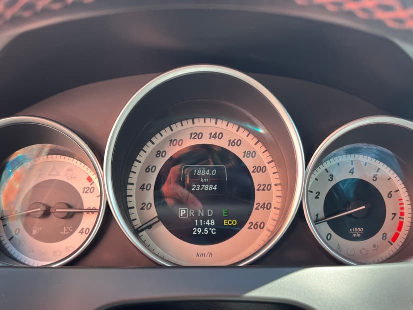 mercedes-benz-c-класс-2013-44-16