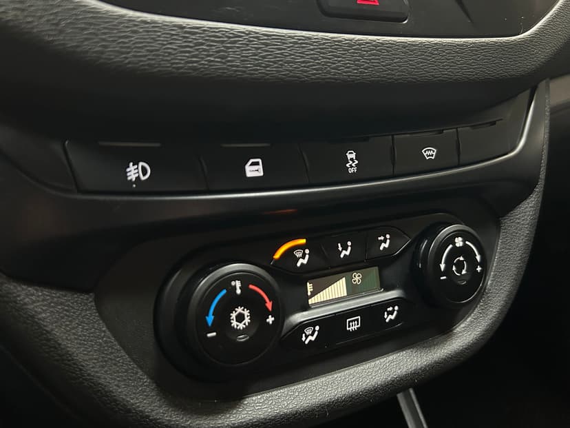 ваз (lada)-vesta-2019-640-18