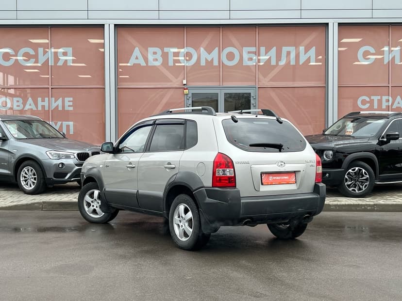 hyundai-tucson-2008-309-6