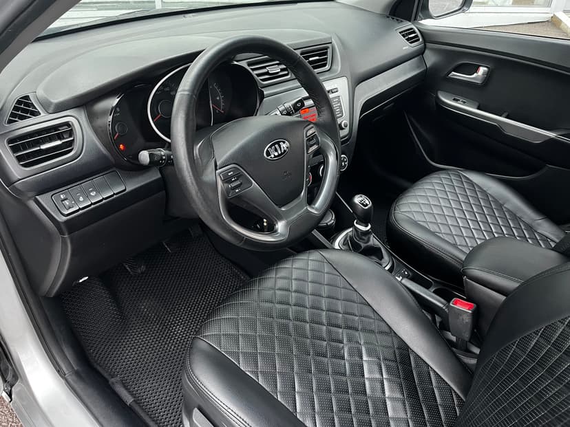 kia-rio-2016-689-18