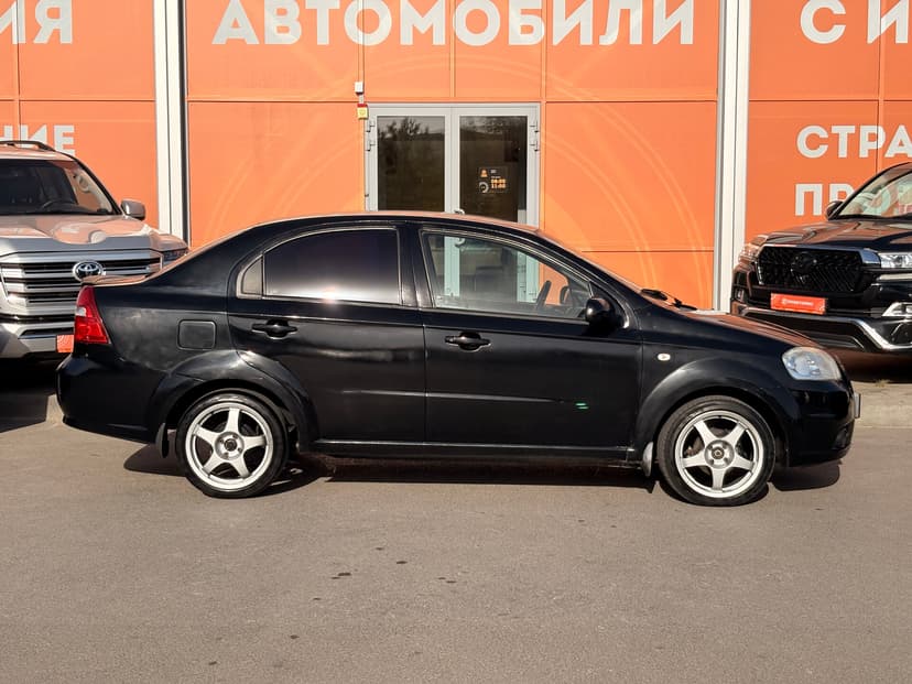chevrolet-aveo-2010-440-3