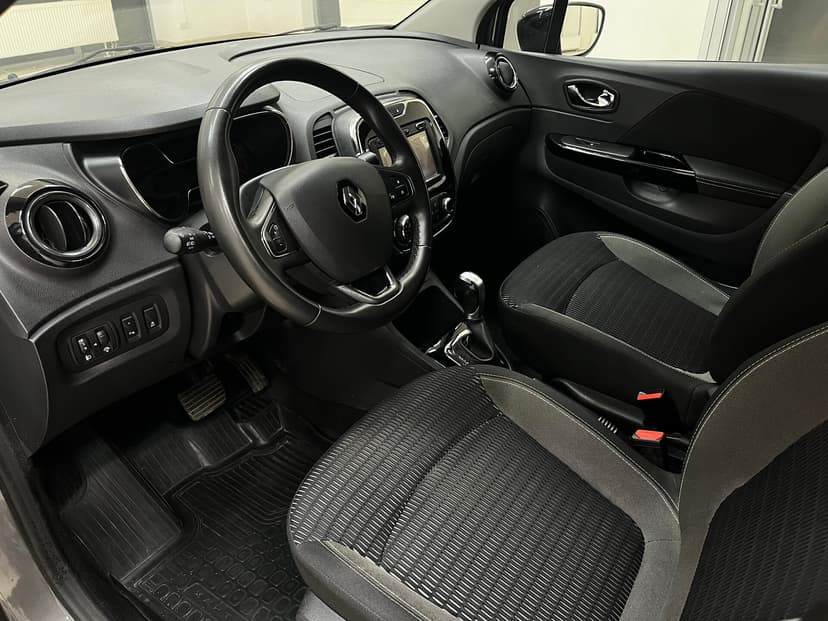 renault-kaptur-2018-732-23