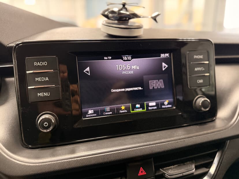 skoda-rapid-2021-871-13