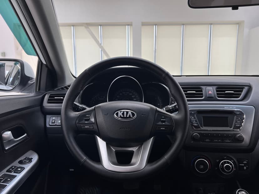 kia-rio-2014-744-11