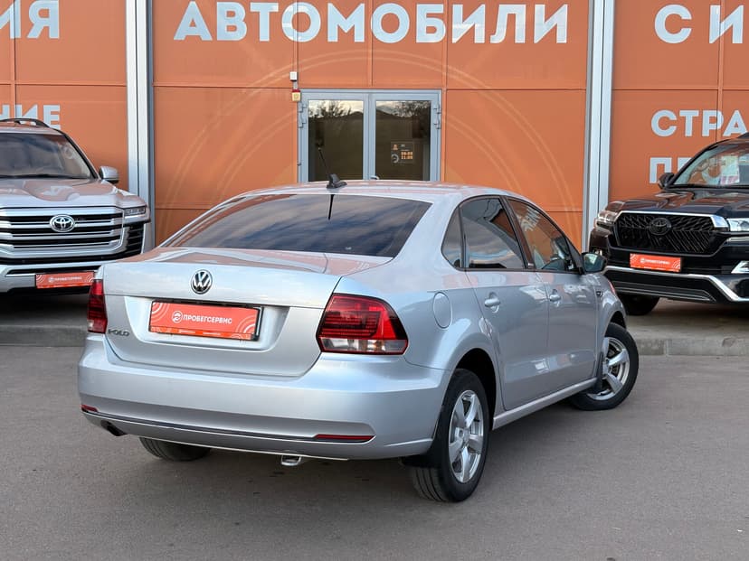 volkswagen-polo-2017-488-4