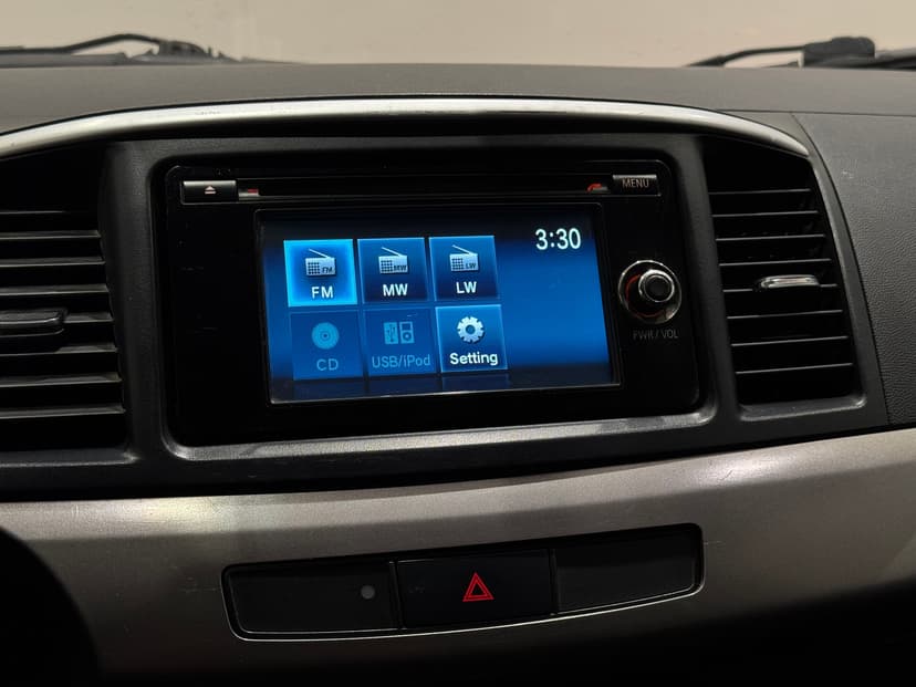 mitsubishi-lancer-2013-974-14