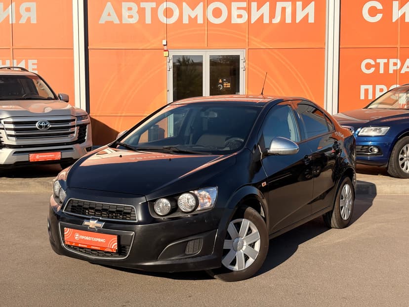 chevrolet-aveo-2013-418-0