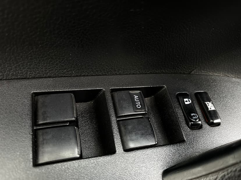 toyota-corolla-2015-715-12