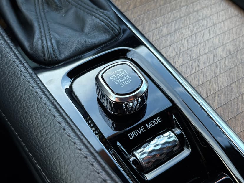 volvo-xc90-2017-273-17