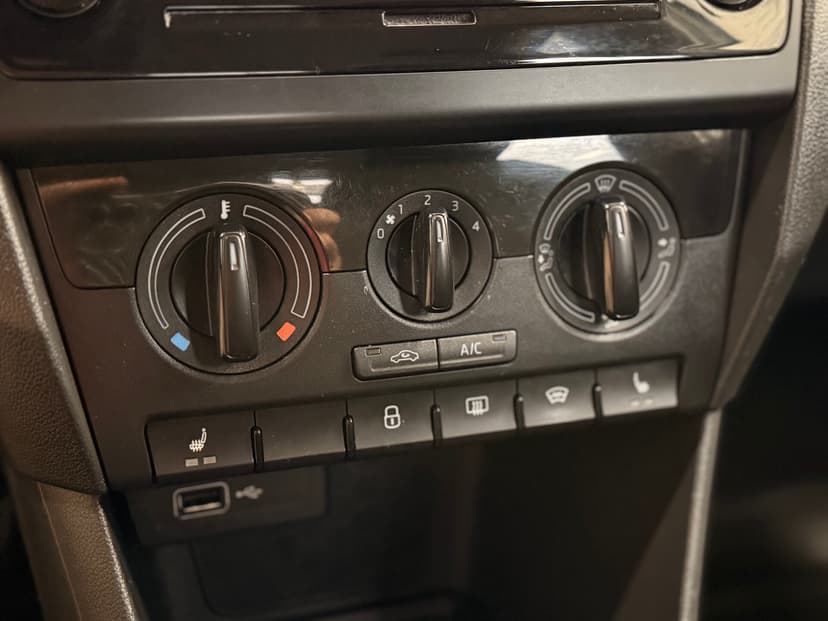 skoda-rapid-2019-699-14