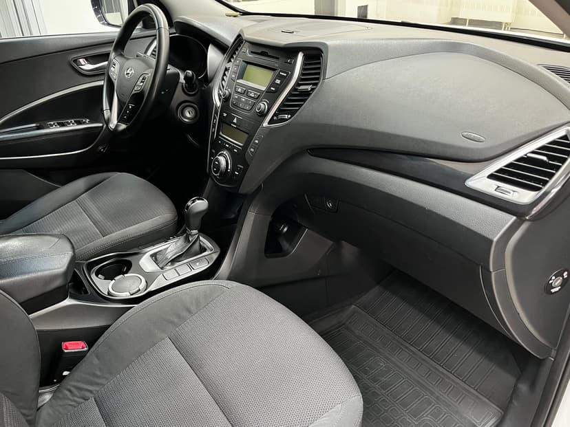 hyundai-santa fe-2013-470-24