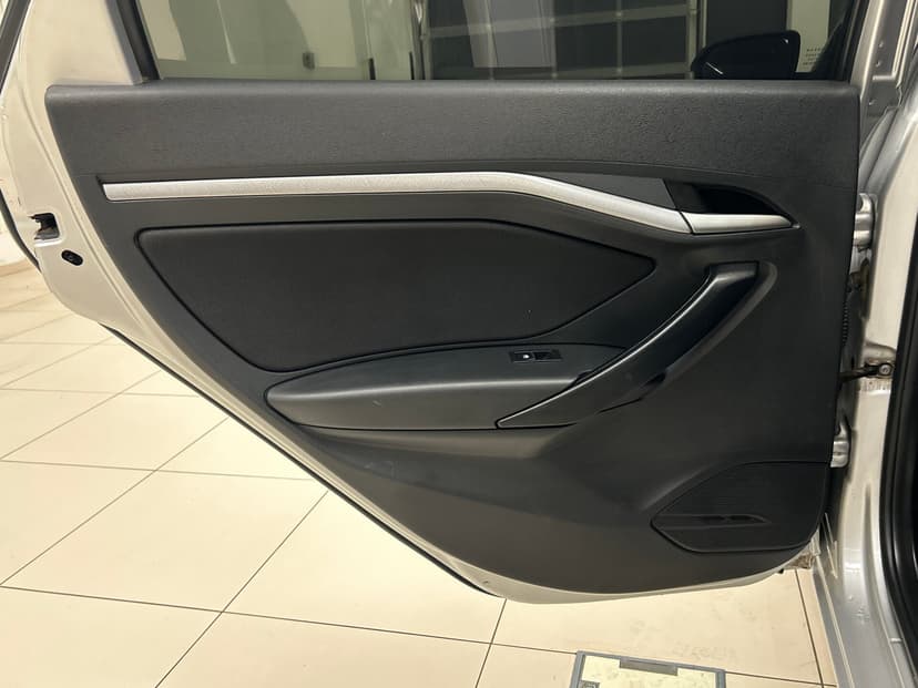 ваз (lada)-vesta-2019-640-24