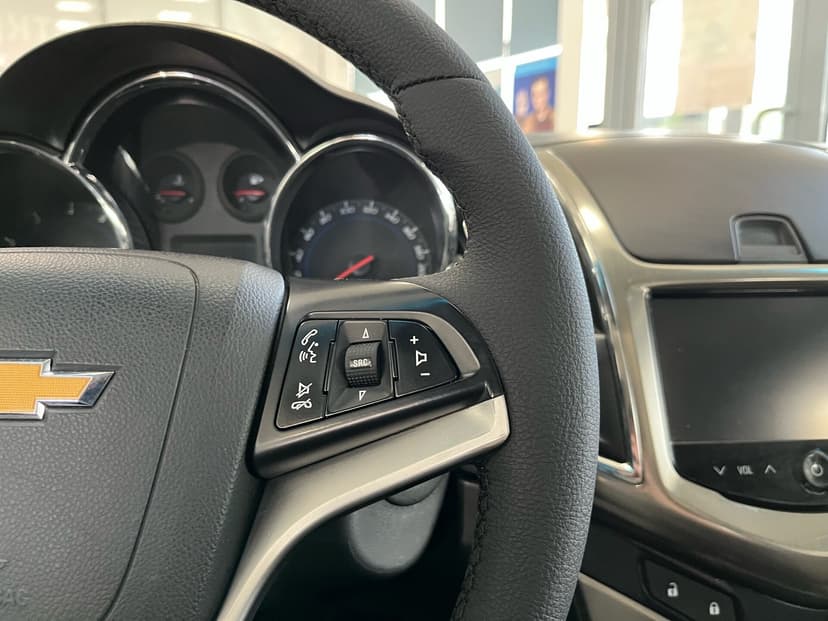 chevrolet-cruze-2013-144-16