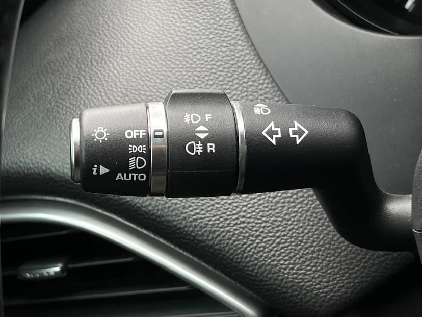 jaguar-f-pace-2016-31-14