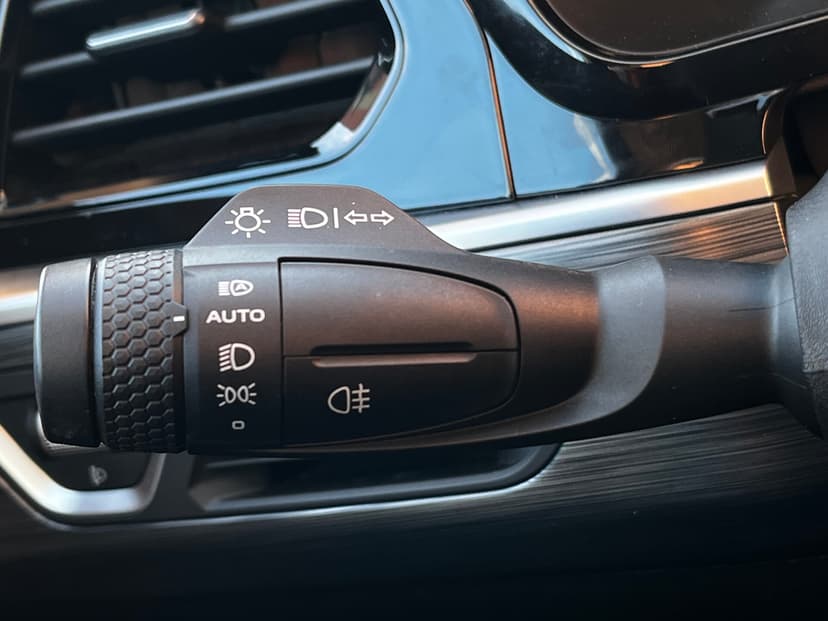 geely-tugella-2022-887-12