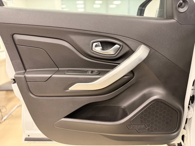 ваз (lada)-xray cross-2020-532-22