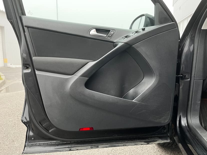 volkswagen-tiguan-2010-664-14