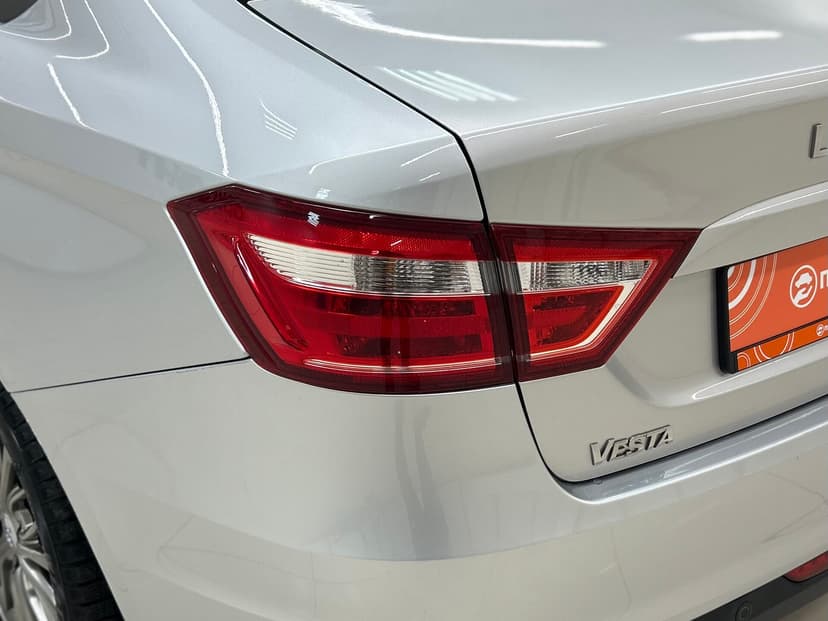 ваз (lada)-vesta-2019-640-12