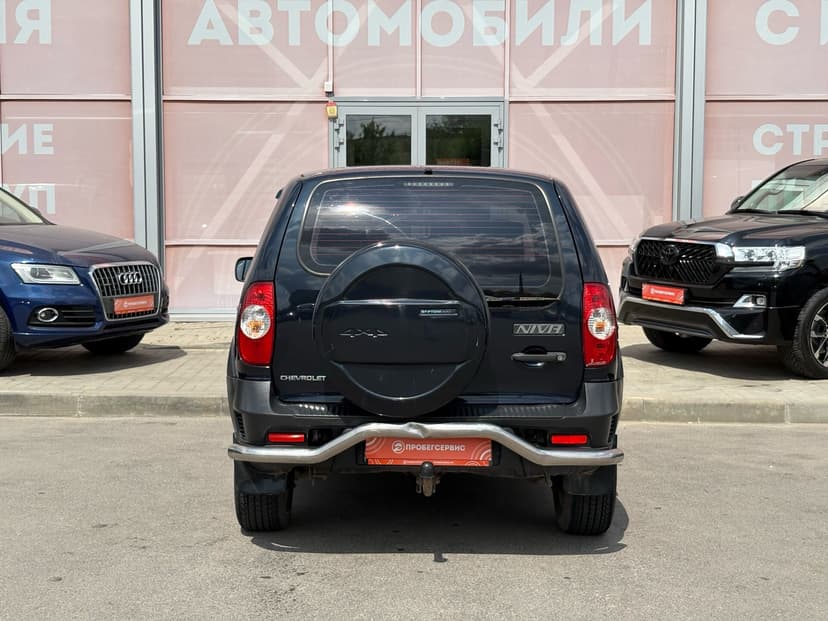 chevrolet-niva-2012-136-5