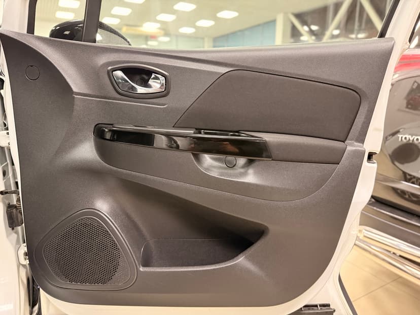 renault-kaptur-2017-842-24