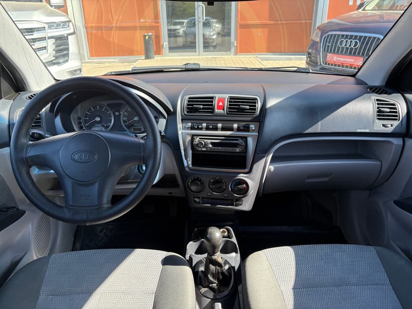 kia-picanto-2007-233-10