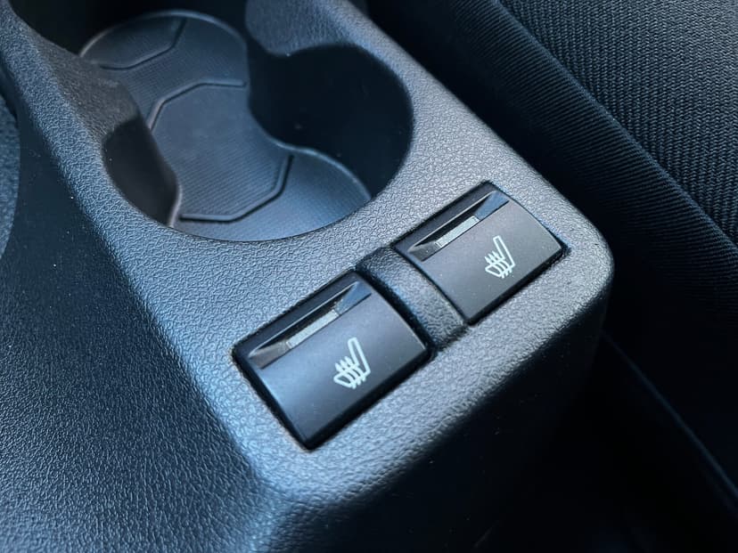 ваз (lada)-niva legend bronto-2022-651-15