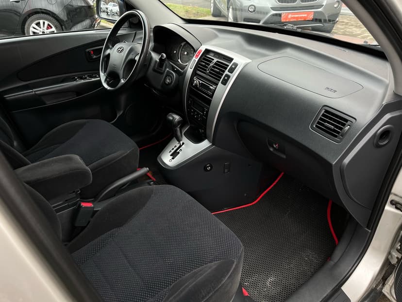 hyundai-tucson-2008-309-11