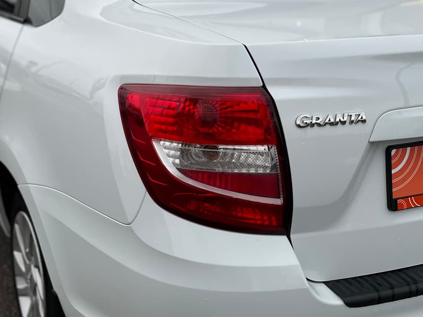 ваз (lada)-granta-2023-827-9