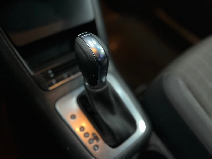 volkswagen-tiguan-2012-1065-16