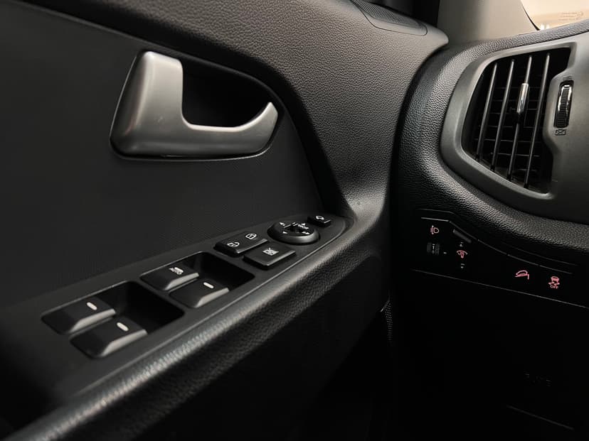 kia-sportage-2012-764-17