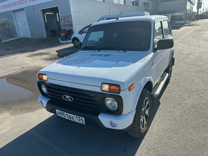 ваз (lada)-niva legend-2023-558-0