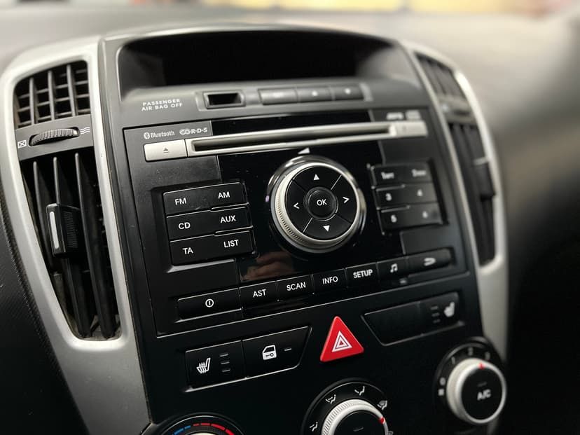 kia-ceed-2011-847-15