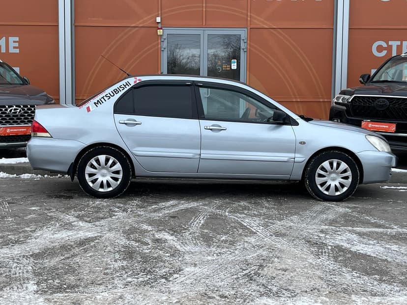 mitsubishi-lancer-2009-373-3