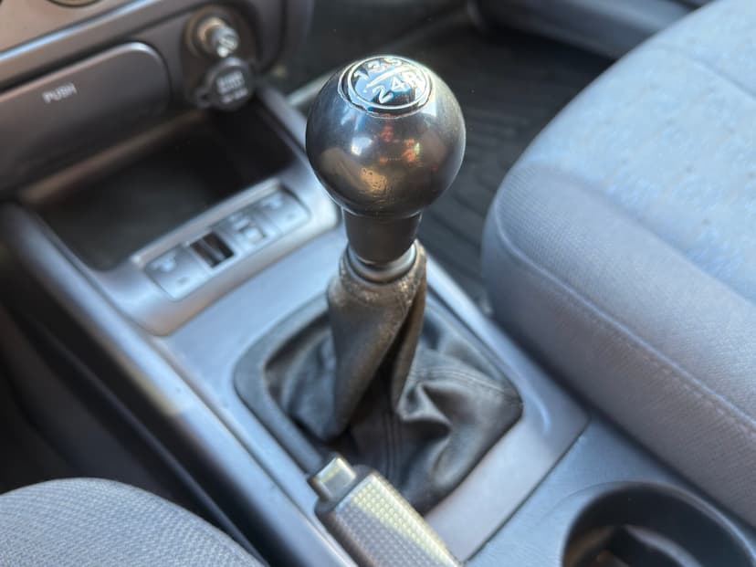 hyundai-elantra-2004-607-14