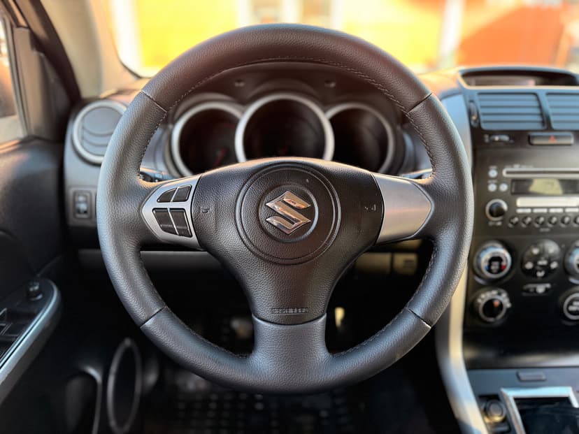 suzuki-grand vitara-2007-684-11