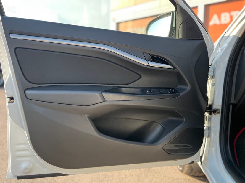 ВАЗ (LADA) Vesta с пробегом, 2019 год, Волгоград, 1.6 бензин, Механика - вид 24