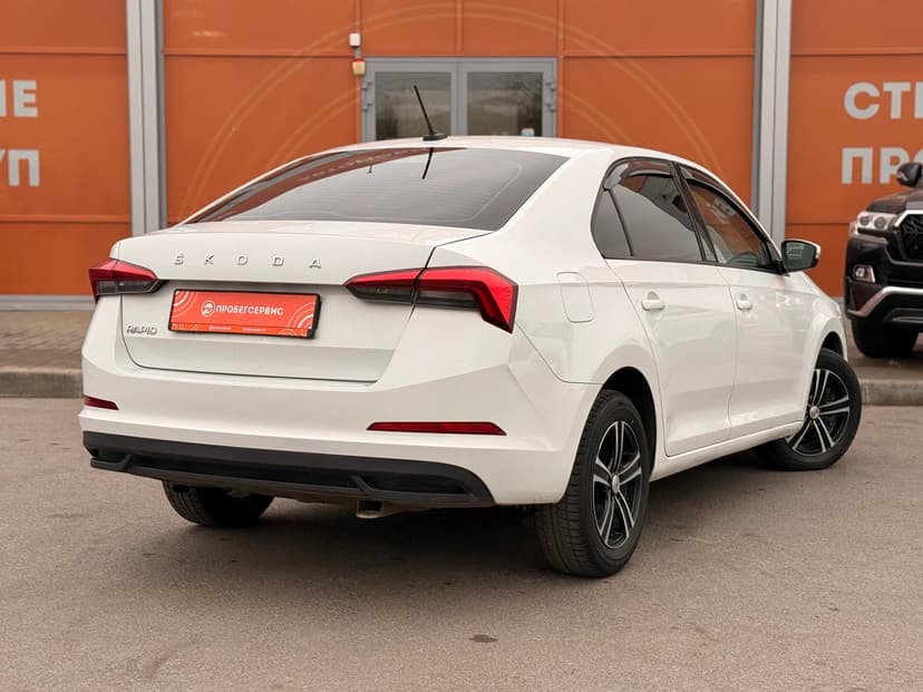 skoda-rapid-2021-871-4