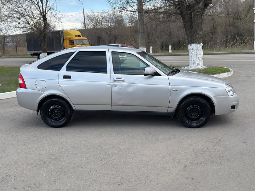 ВАЗ (LADA) Priora с пробегом, 2011 год, Волгоград, 1.6 бензин, Механика - вид 4