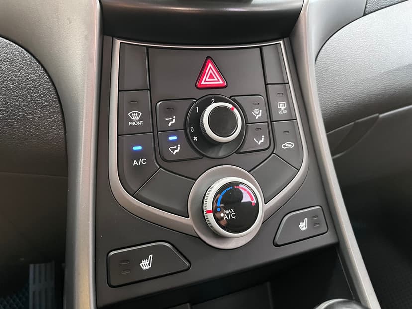 Hyundai Elantra с пробегом, 2015 год, Волгоград, 1.6 бензин, Автомат - вид 15