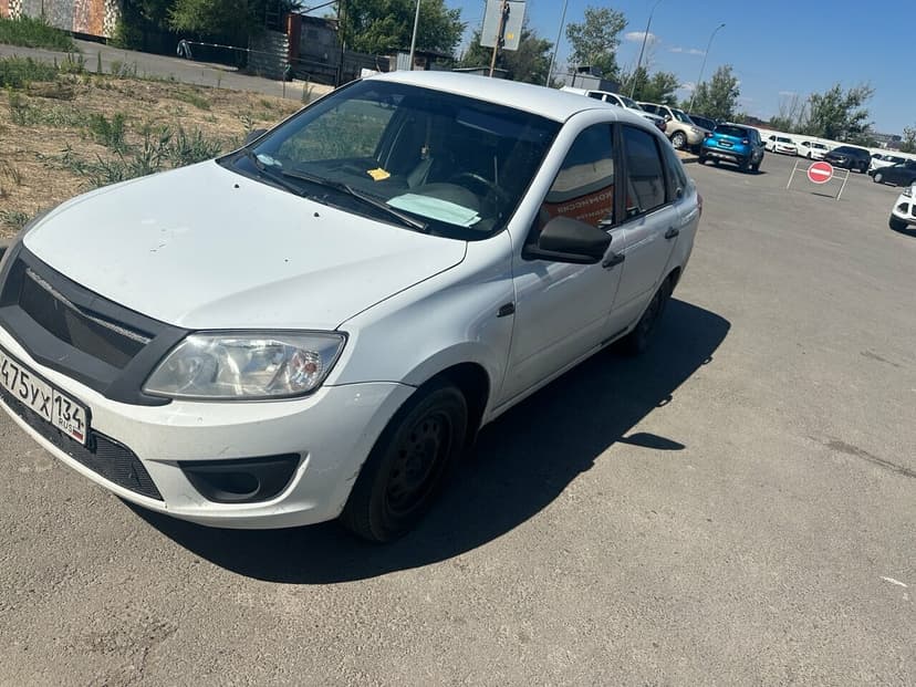 ВАЗ (LADA) Granta с пробегом, 2017 год, Волгоград, 1.6 бензин, Механика