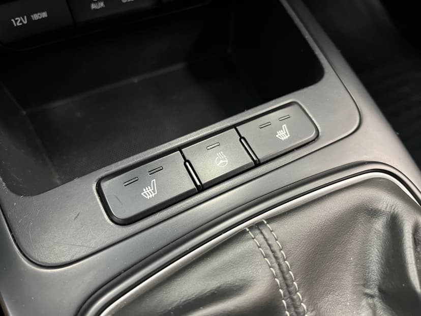 kia-rio x-line-2017-1219-18