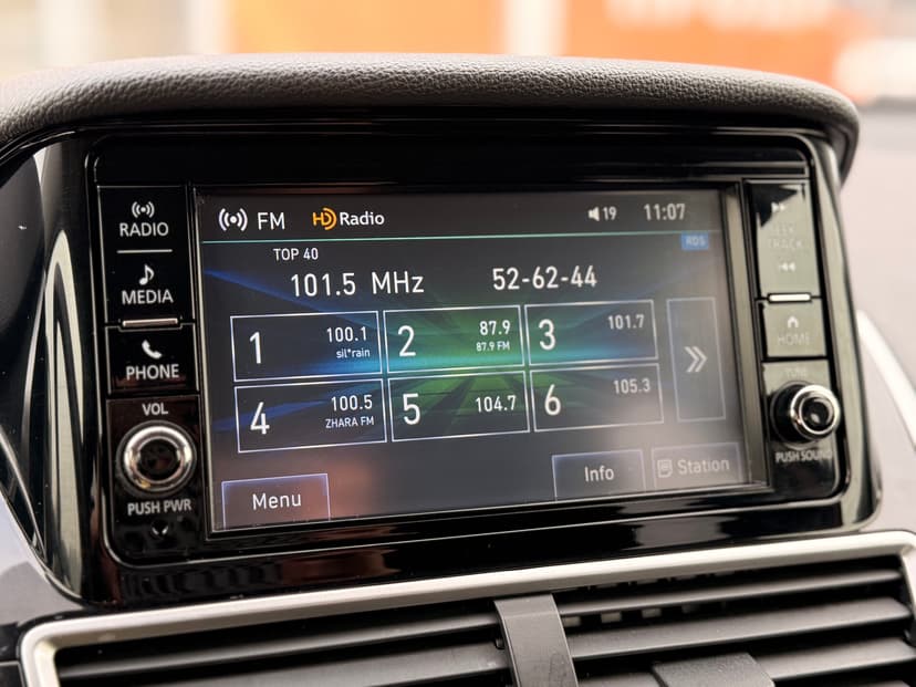 mitsubishi-eclipse cross-2018-868-15