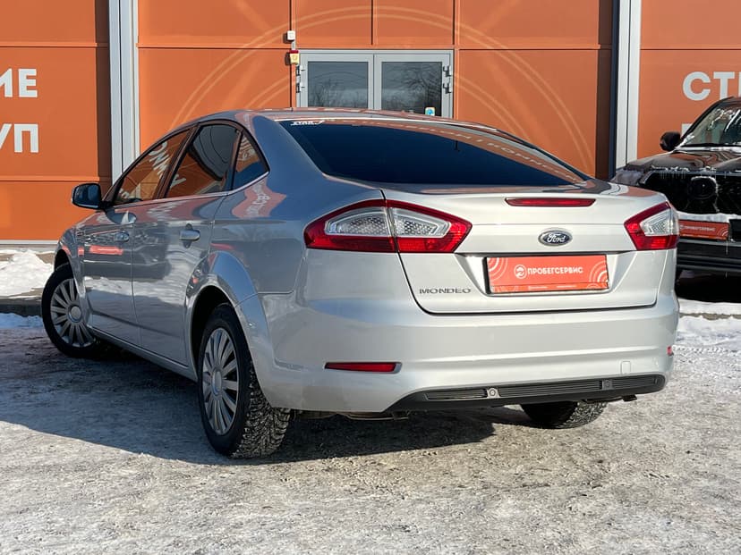ford-mondeo-2012-1021-6