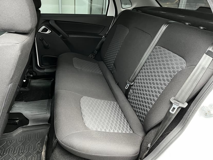 ваз (lada)-granta-2023-827-22